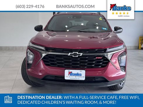 Certified 2024 Chevrolet Trax RS w/ Driver Confidence Package FWD image 3