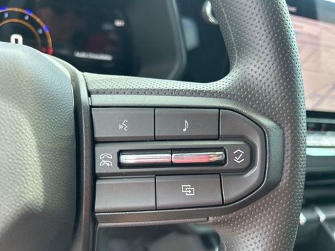 New 2026 Chevrolet Colorado W/T AWD/4WD image 18