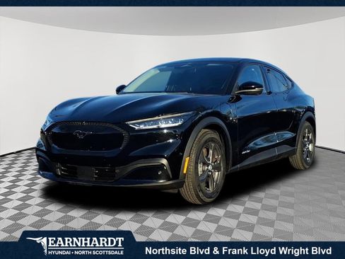 Used 2023 Ford Mustang Mach-E Select image 1