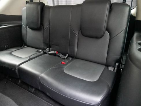 Used 2024 Nissan Armada SV AWD/4WD image 25