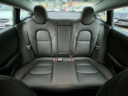 Used 2023 Tesla Model 3 Standard Range image 22