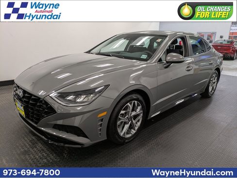 Certified 2023 Hyundai Sonata SEL image 1