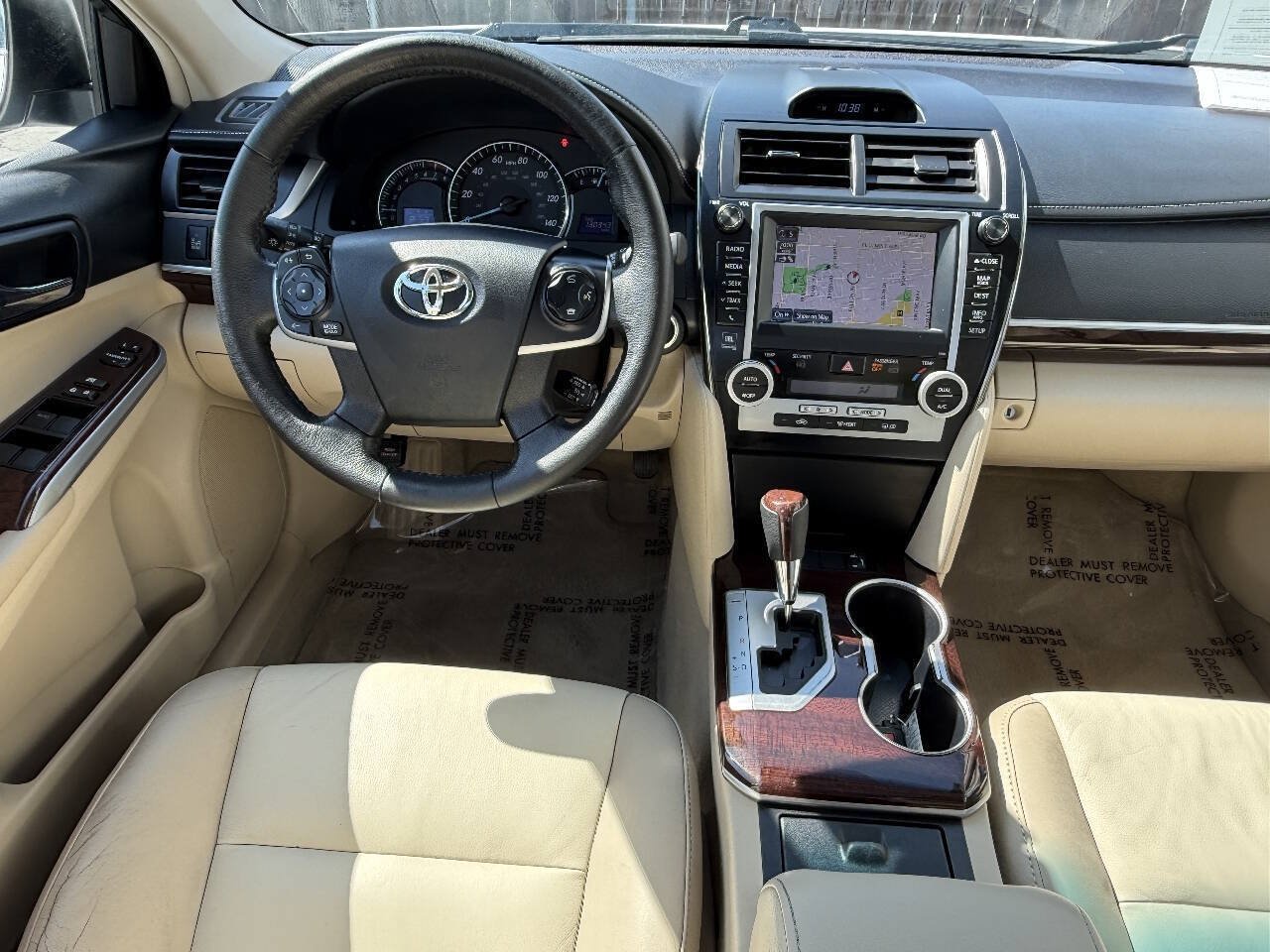 Used 2012 Toyota Camry XLE FWD image 7