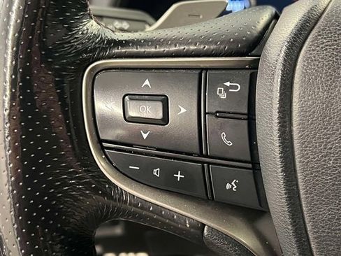 Used 2023 Lexus UX 250h F Sport image 22