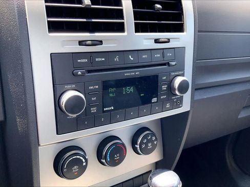 Used 2010 Dodge Nitro SE w/ Popular Equipment Group AWD/4WD image 26