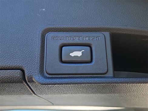 Used 2022 Acura RDX A-Spec image 24