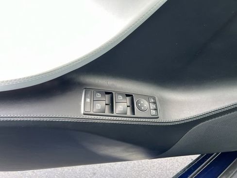 Used 2017 Tesla Model S 60D image 17