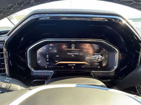 New 2026 GMC Sierra 1500 Elevation image 13