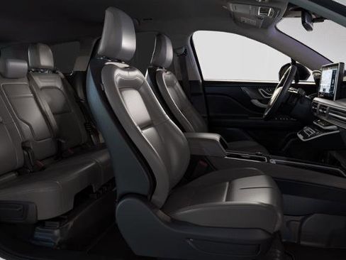 New 2026 Lincoln Corsair Premiere image 25