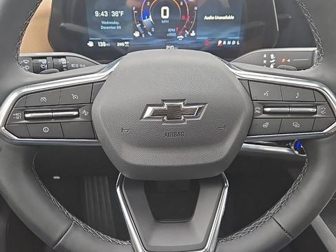 New 2026 Chevrolet Equinox ACTIV w/ Convenience Package III AWD/4WD image 25