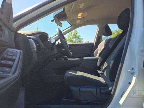 Used 2022 Nissan Rogue S FWD image 5
