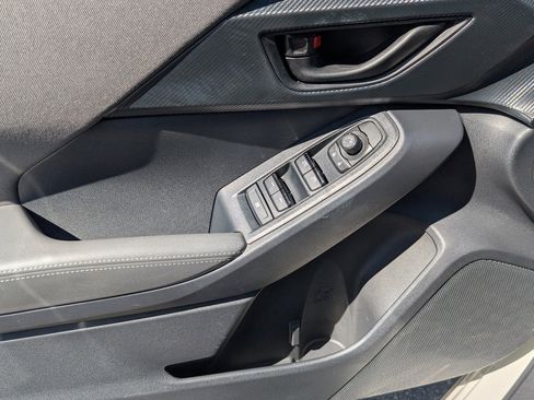 Used 2024 Subaru Crosstrek 2.0i Premium image 15