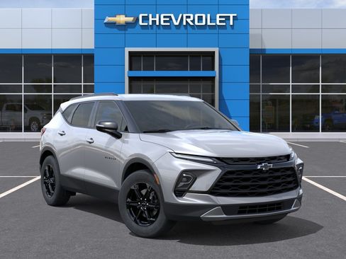 New 2026 Chevrolet Blazer LT w/ Sound & Technology Package FWD image 7