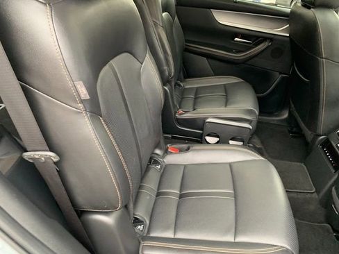 Used 2024 MAZDA CX-90 3.3 Turbo w/ Premium Package AWD/4WD image 14