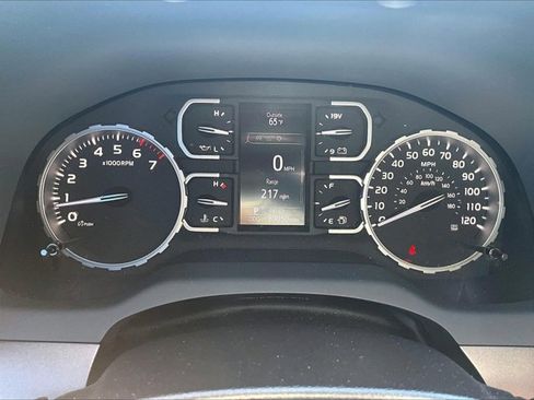 Used 2019 Toyota Tundra SR5 image 18