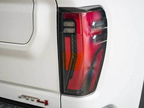 Used 2026 GMC Sierra 2500 AT4 AWD/4WD image 7