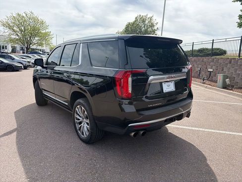 Used 2021 GMC Yukon Denali w/ Denali Premium Package AWD/4WD image 8