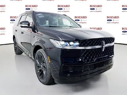 New 2026 Lincoln Navigator Reserve w/ Jet Appearance Package