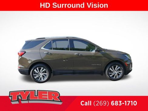 Used 2023 Chevrolet Equinox Premier FWD image 9