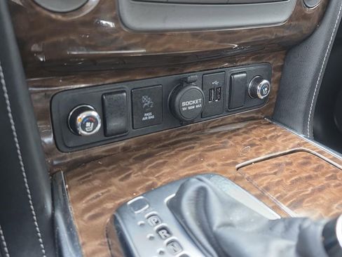 Used 2018 Nissan Armada Platinum w/ Captain Seat Package image 33