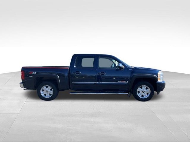 Used 2008 Chevrolet Silverado 1500 LTZ w/ Suspension Package, Off-Road AWD/4WD image 6