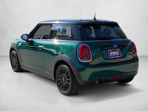 Used 2021 MINI Cooper 2-Door Hardtop w/ Driver Assistance Package FWD image 8
