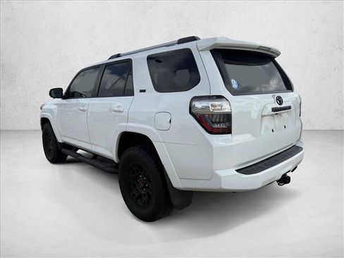 Used 2023 Toyota 4Runner SR5 Premium w/ Moonroof Package AWD/4WD image 8