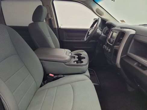 Used 2015 RAM 1500 Express image 21