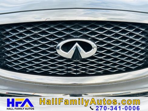 Used 2021 INFINITI QX80 Premium Select w/ All-Season Package image 44