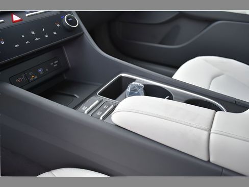 New 2026 Hyundai Sonata SEL FWD image 26