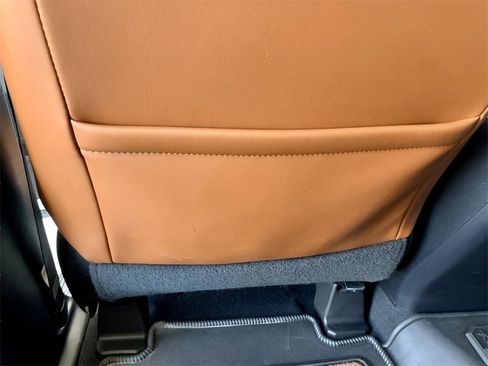 Used 2019 Toyota Tundra Platinum image 43