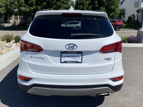 Used 2018 Hyundai Santa Fe Sport w/ 2.4L Value Package 02 AWD/4WD image 5