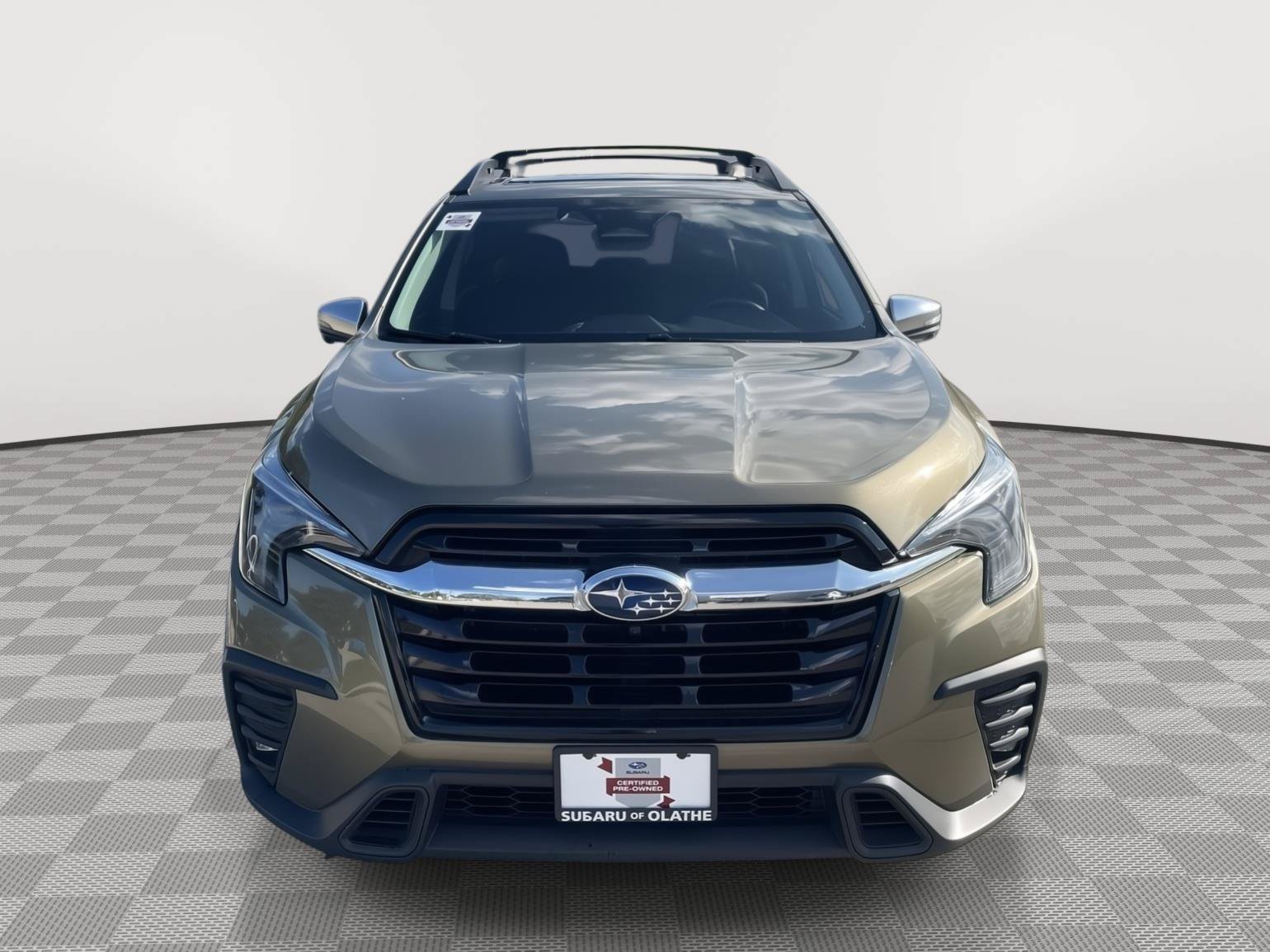 Used 2023 Subaru Ascent Limited w/ Technology Package AWD/4WD image 11