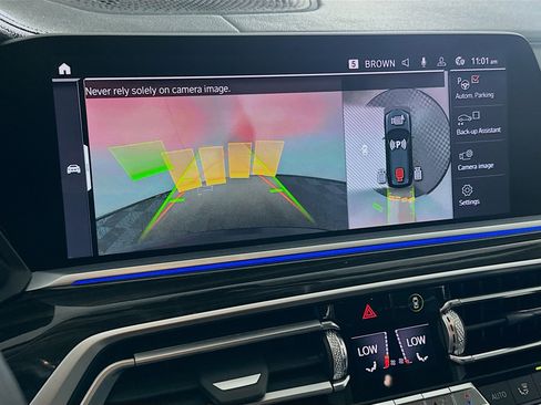 Used 2020 BMW X7 xDrive40i w/ Premium Package image 23