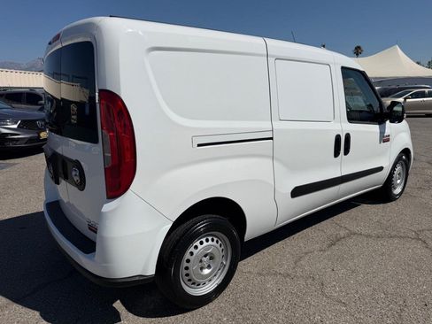Used 2022 RAM ProMaster City Tradesman FWD image 6