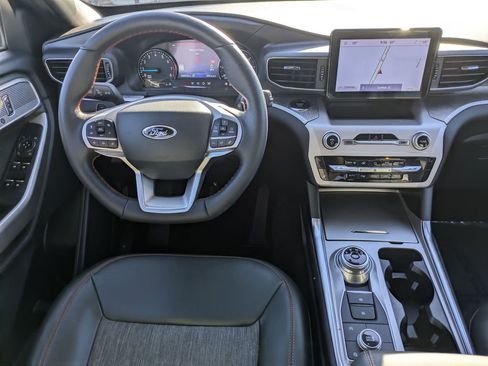 Used 2024 Ford Explorer Timberline w/ Timberline Technology Package image 27