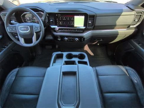 Used 2024 GMC Sierra 1500 Elevation image 16
