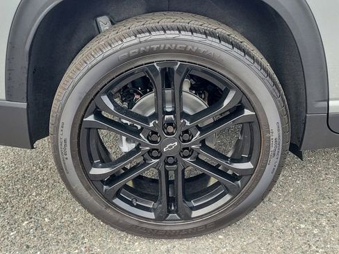 New 2026 Chevrolet Traverse LT w/ Driver Confidence Package image 5