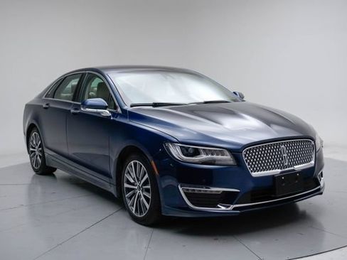 Used 2017 Lincoln MKZ Select w/ Technology Package FWD image 11