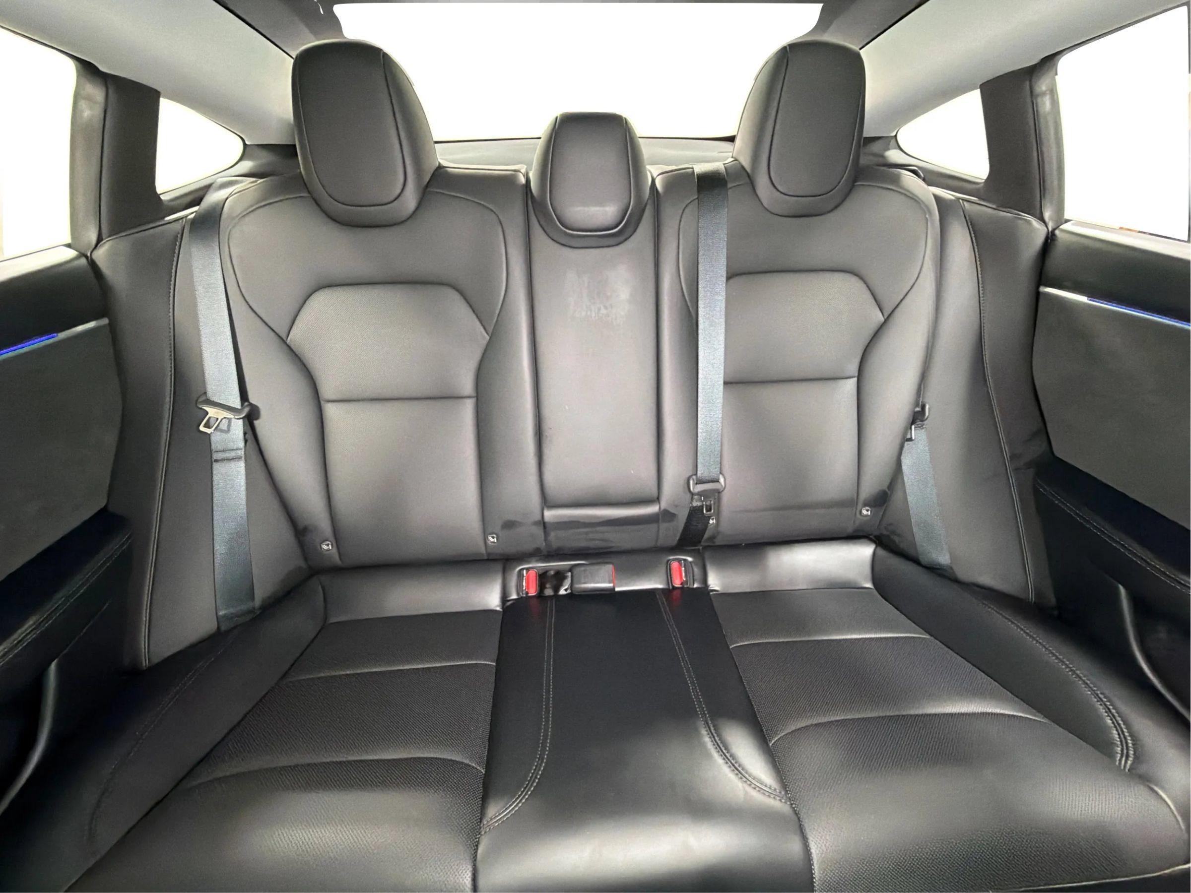 Used 2024 Tesla Model 3 Long Range AWD/4WD image 31