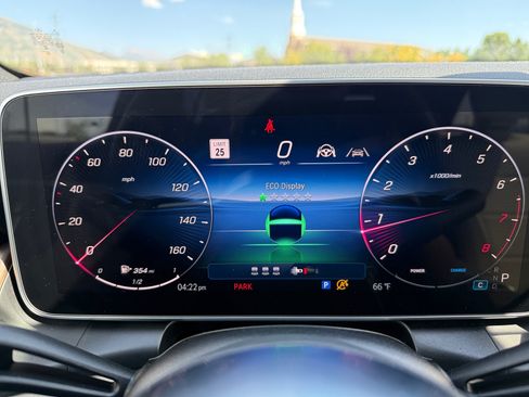 Certified 2026 Mercedes-Benz GLC 300 4MATIC image 10