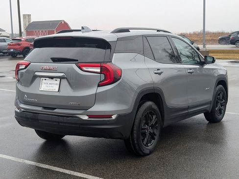 Used 2023 GMC Terrain AT4 image 4