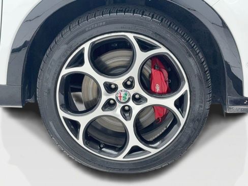 New 2024 Alfa Romeo Tonale Ti w/ Active Assist Package image 48