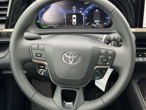 New 2026 Toyota Crown XLE AWD/4WD image 10