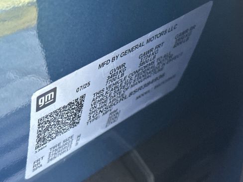 New 2025 Chevrolet Suburban High Country image 37