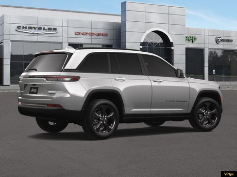 New 2025 Jeep Grand Cherokee Limited w/ Black Appearance Package image 8