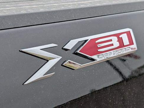 New 2026 GMC Sierra 1500 Elevation w/ Elevation Premium Package AWD/4WD image 16