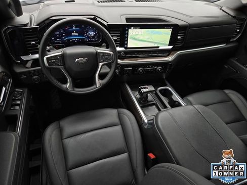 Used 2025 Chevrolet Silverado 1500 LT Trail Boss w/ Convenience Package II AWD/4WD image 18
