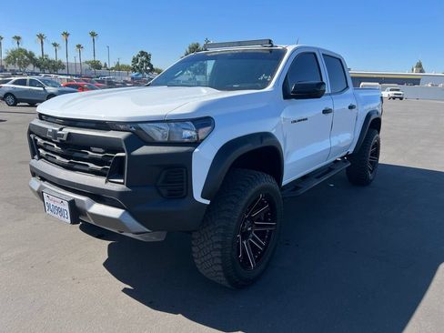 Used 2023 Chevrolet Colorado Trail Boss w/ LPO, Skid Plate Package AWD/4WD image 2