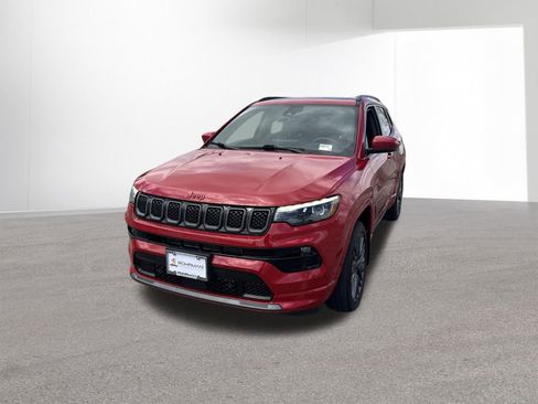 Used 2023 Jeep Compass Limited w/ Elite Group for (Red) Edition AWD/4WD image 2